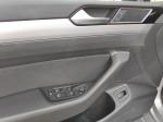 volkswagen-passat-variant-2019-diesel-1598cc