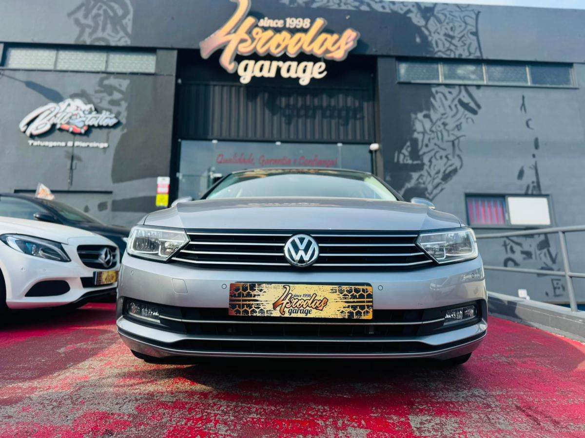 volkswagen-passat-variant-2019-diesel-1598cc
