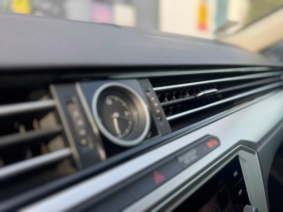 volkswagen-passat-variant-2019-diesel-1598cc