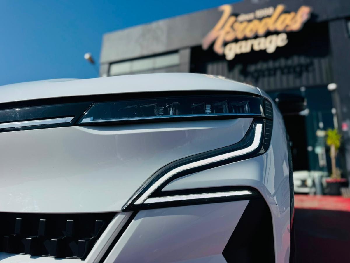 renault-megane-e-tech-2022-eletrico-0cc