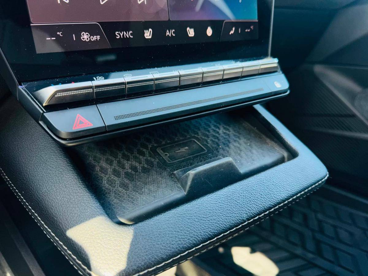 renault-megane-e-tech-2022-eletrico-0cc