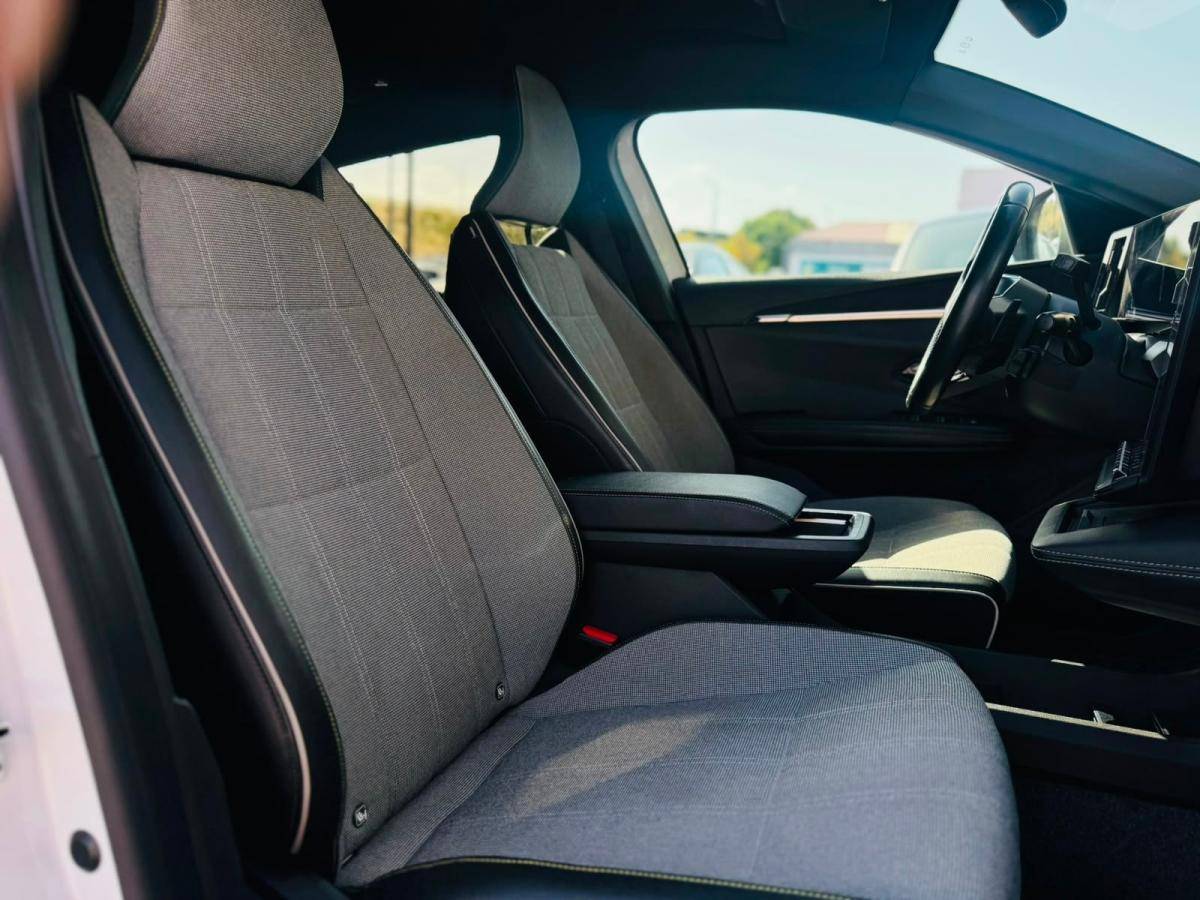 renault-megane-e-tech-2022-eletrico-0cc