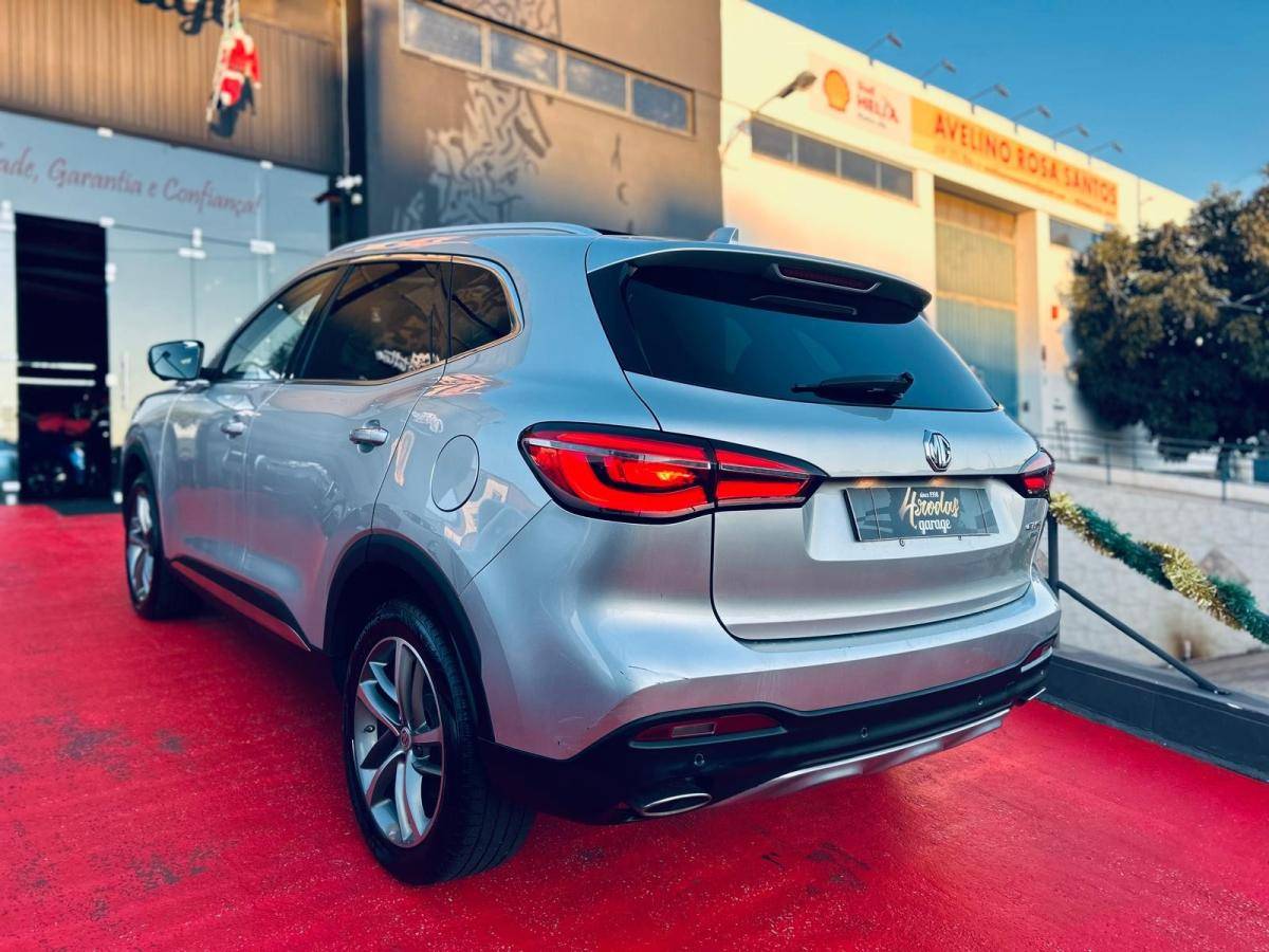 mg-hs-2022-hibrido-a-gasolina-1490cc