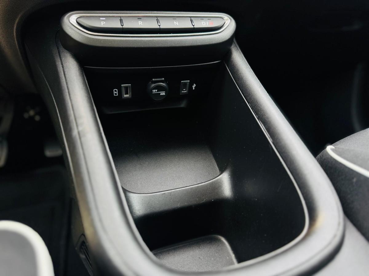fiat-600-2024-gasolina-1199cc