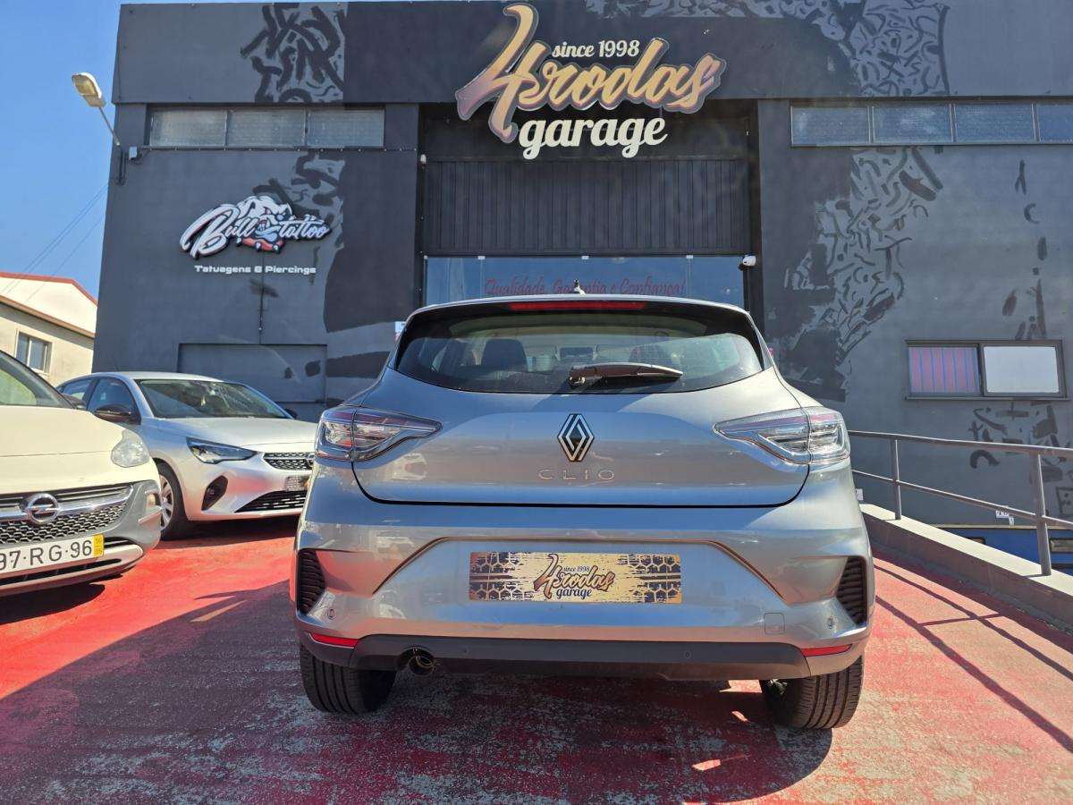 renault-clio-2024-gasolina-999cc