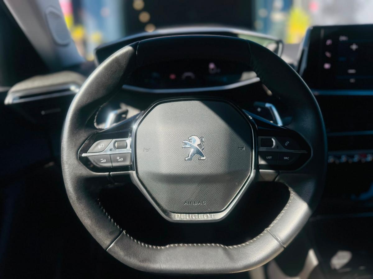 peugeot-2008-2022-gasolina-1199cc