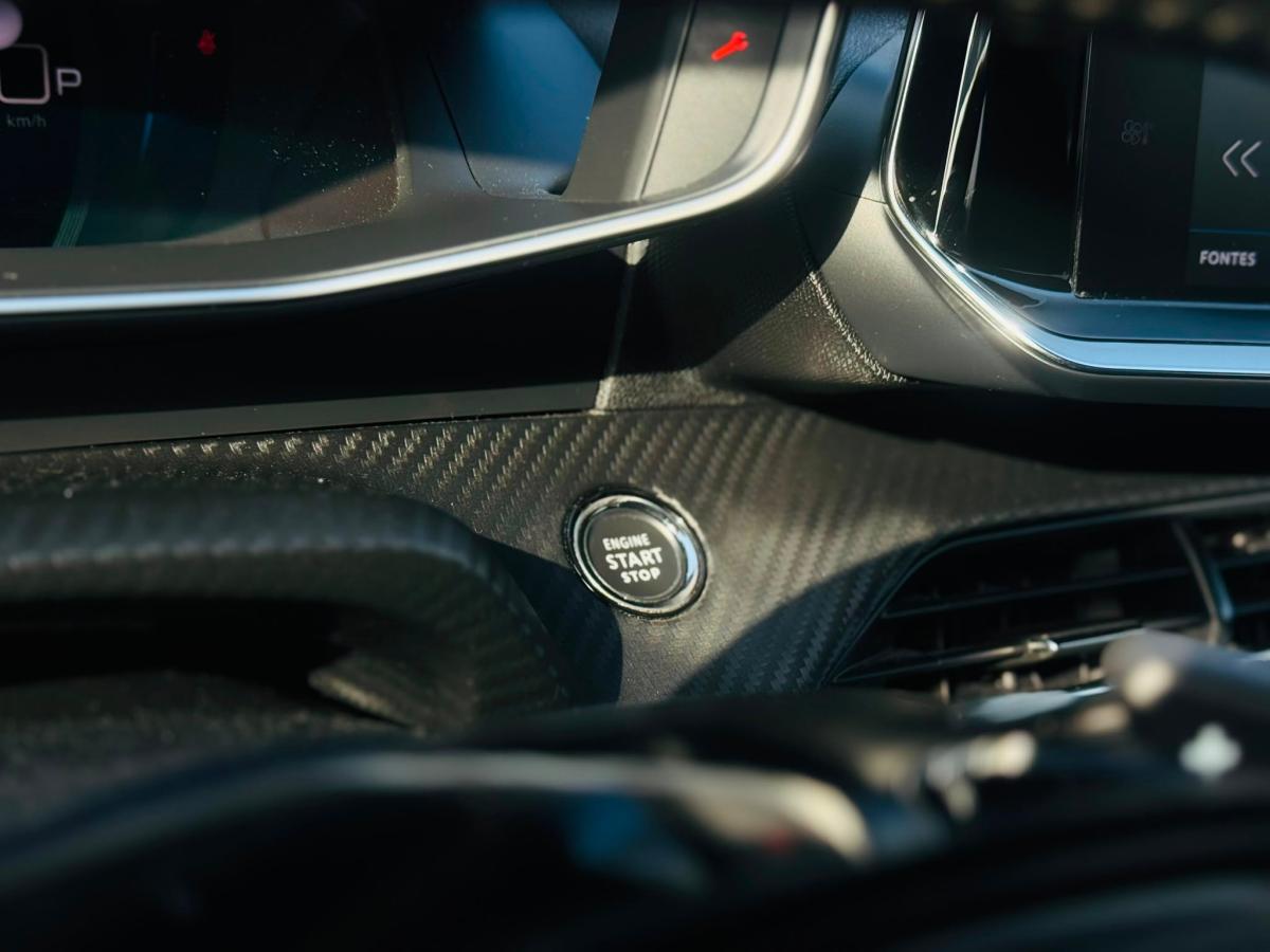 peugeot-208-2021-gasolina-1199cc
