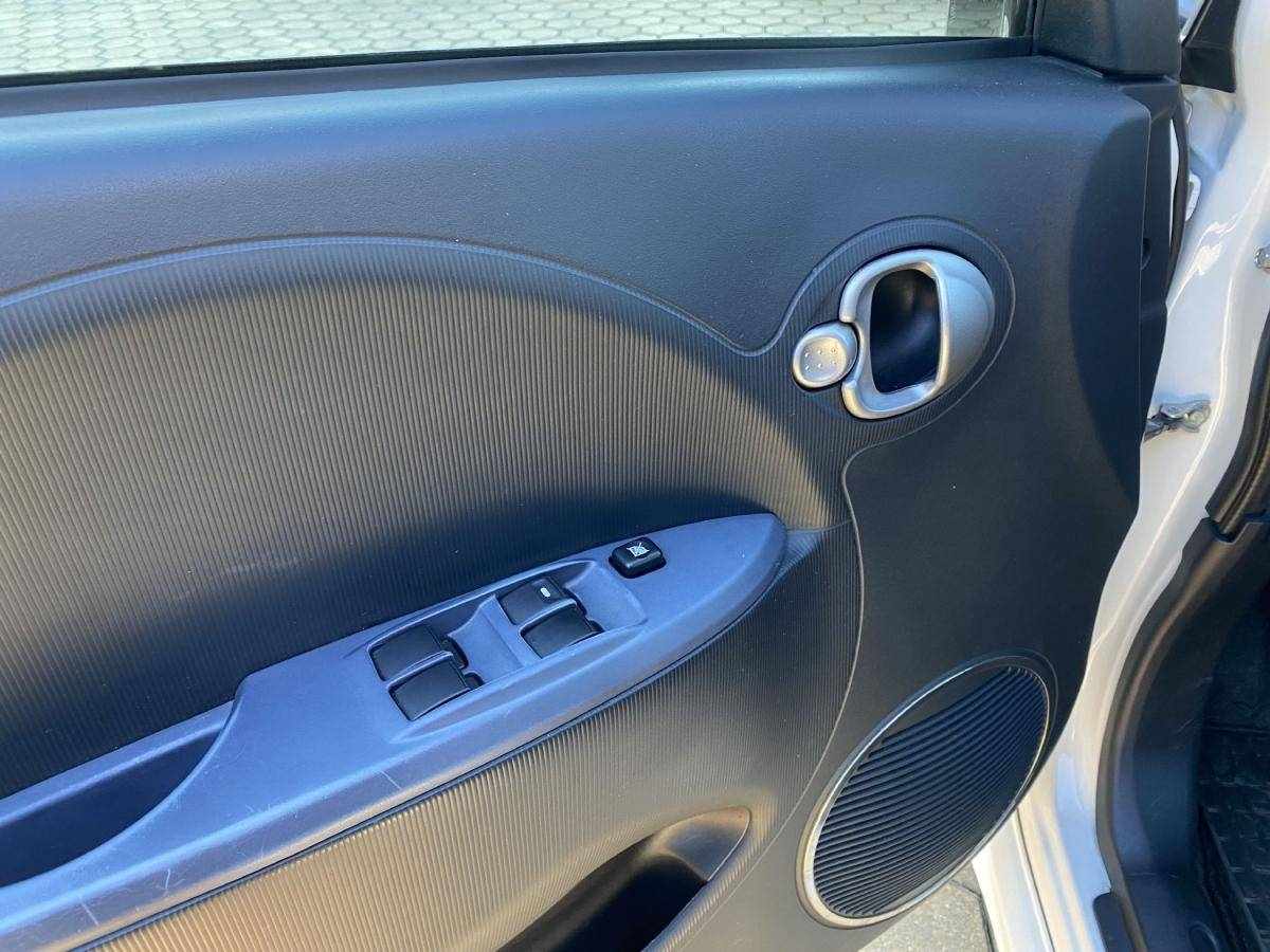 peugeot-ion-2013-eletrico-0cc