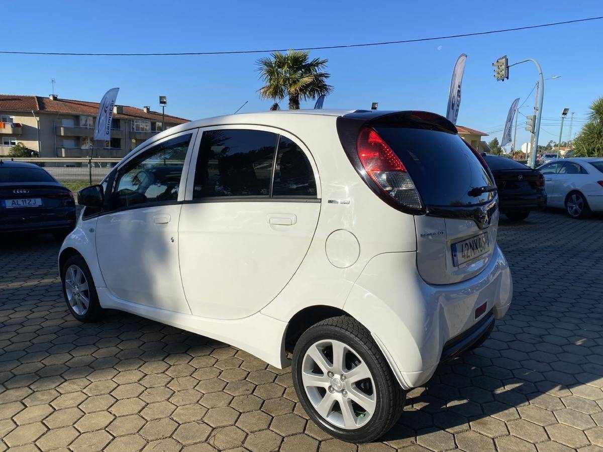 peugeot-ion-2013-eletrico-0cc