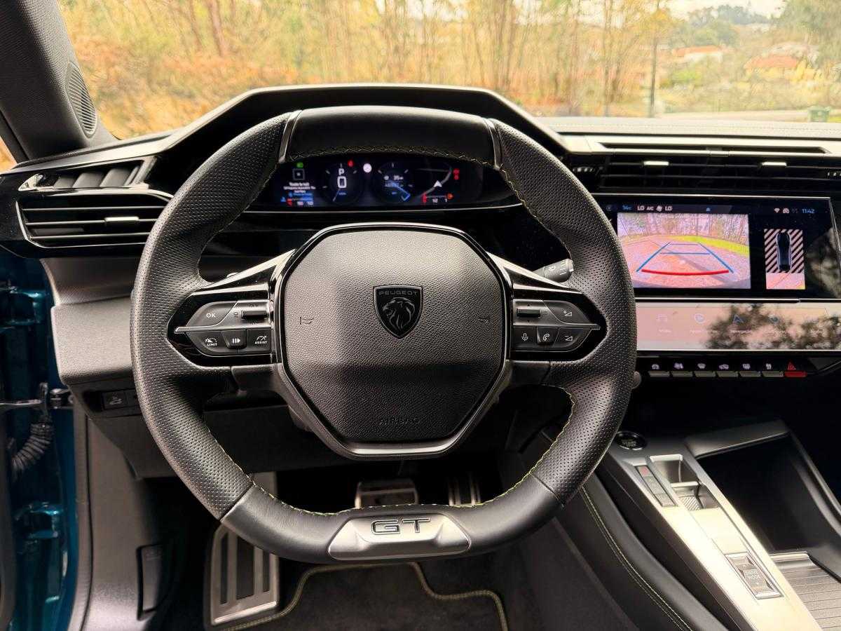 peugeot-408-2023-gasolina-1199cc