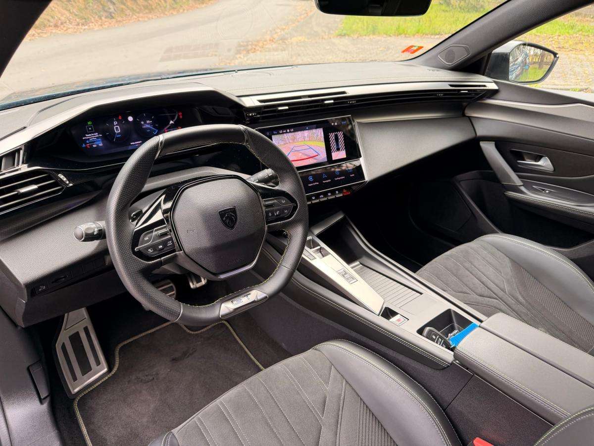 peugeot-408-2023-gasolina-1199cc