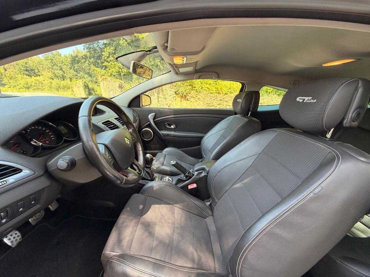renault-megane-coupe-2012-diesel-1461cc