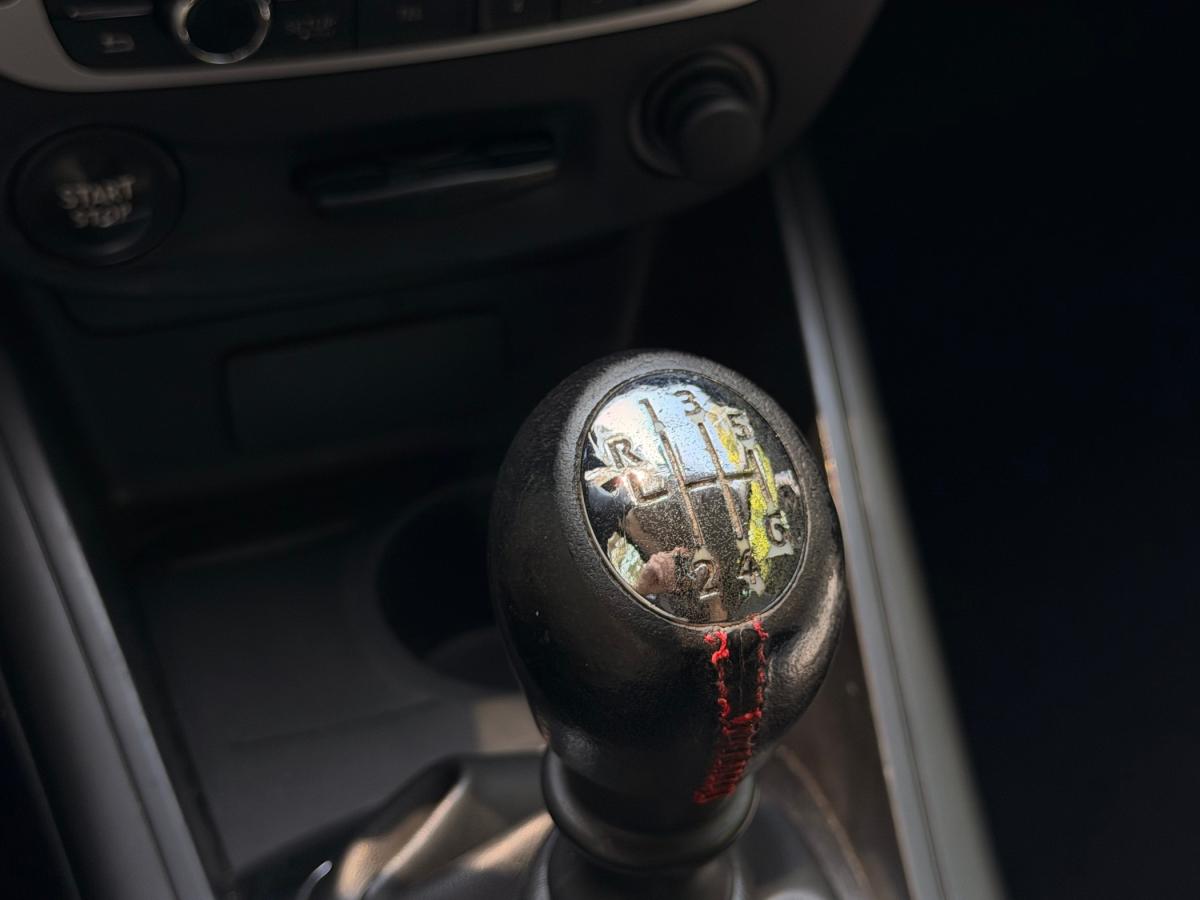 renault-megane-coupe-2012-diesel-1461cc