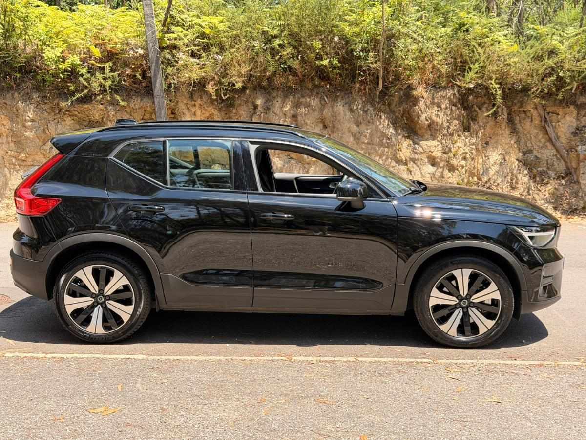 volvo-xc40-2023-eletrico-0cc