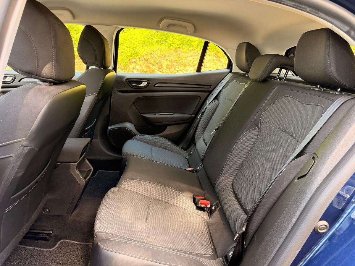 renault-megane-2019-diesel-1461cc