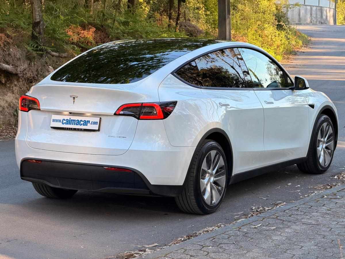 tesla-model-y-2023-eletrico-0cc