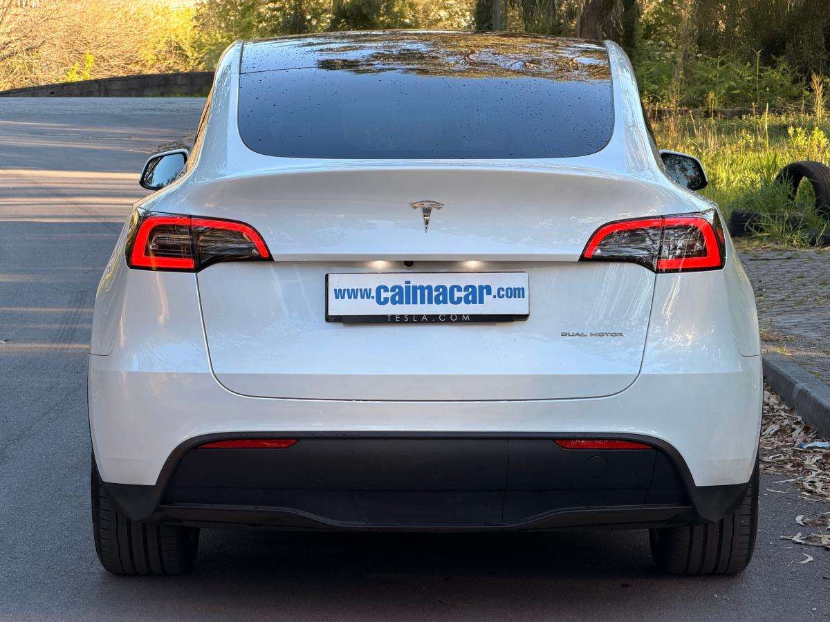 tesla-model-y-2023-eletrico-0cc