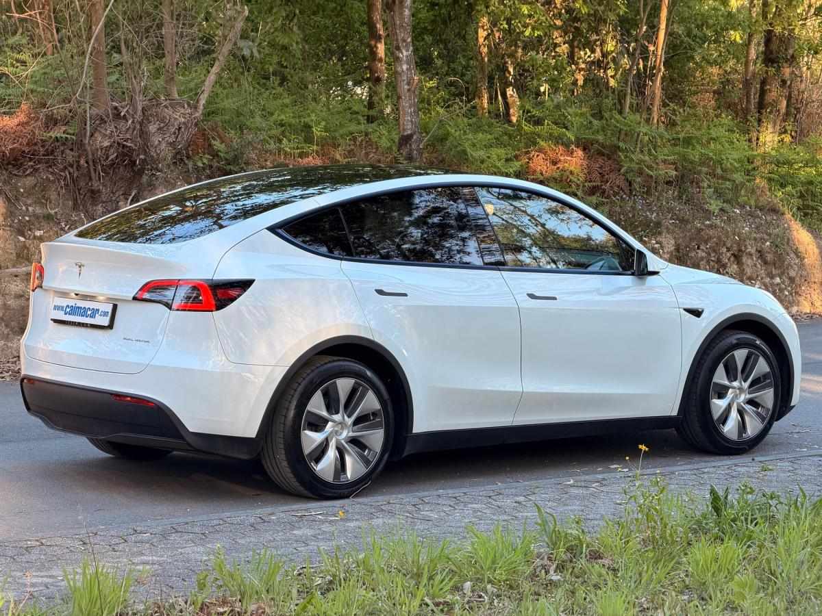 tesla-model-y-2023-eletrico-0cc
