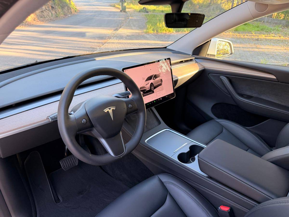 tesla-model-y-2023-eletrico-0cc