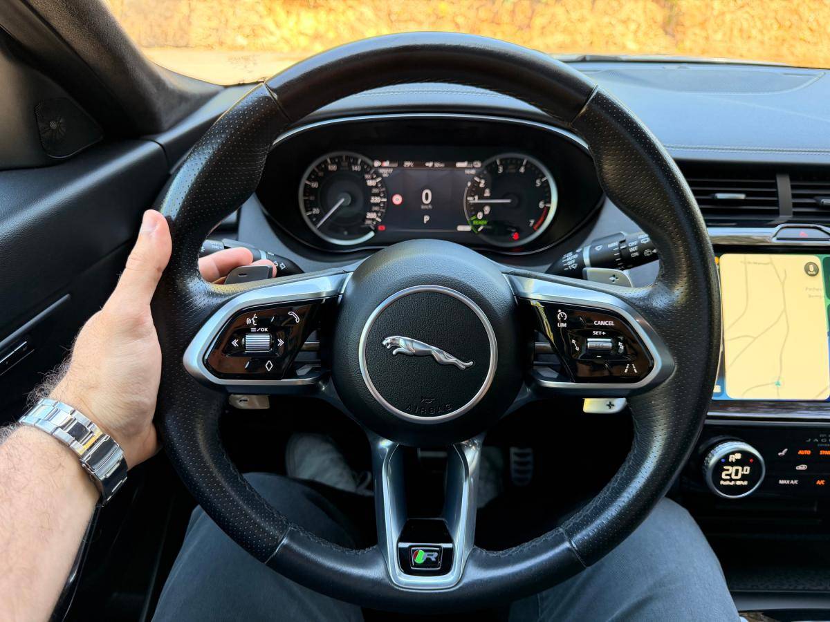 jaguar-e-pace-2023-hibrido-a-gasolina-1498cc