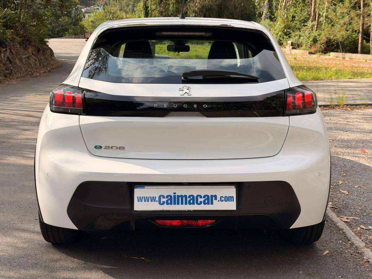 peugeot-208-2022-eletrico-0cc