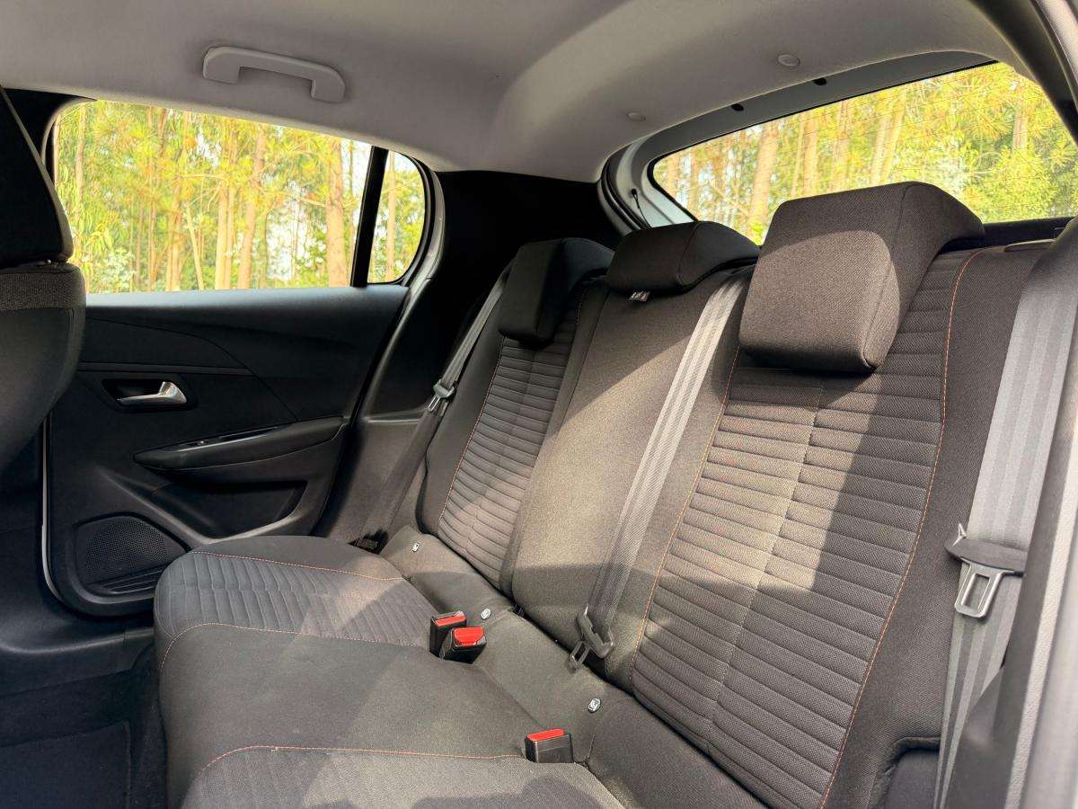 peugeot-208-2022-eletrico-0cc