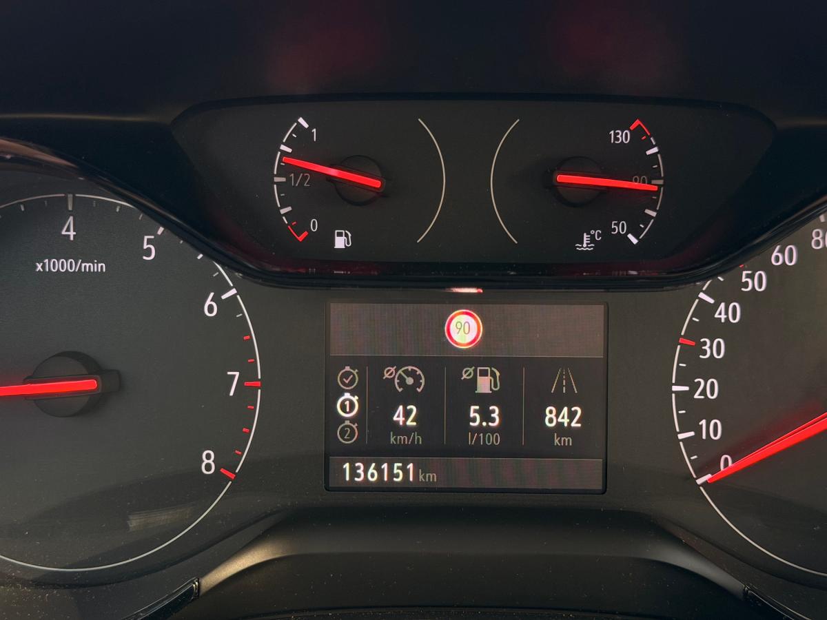 opel-corsa-2022-diesel-1499cc