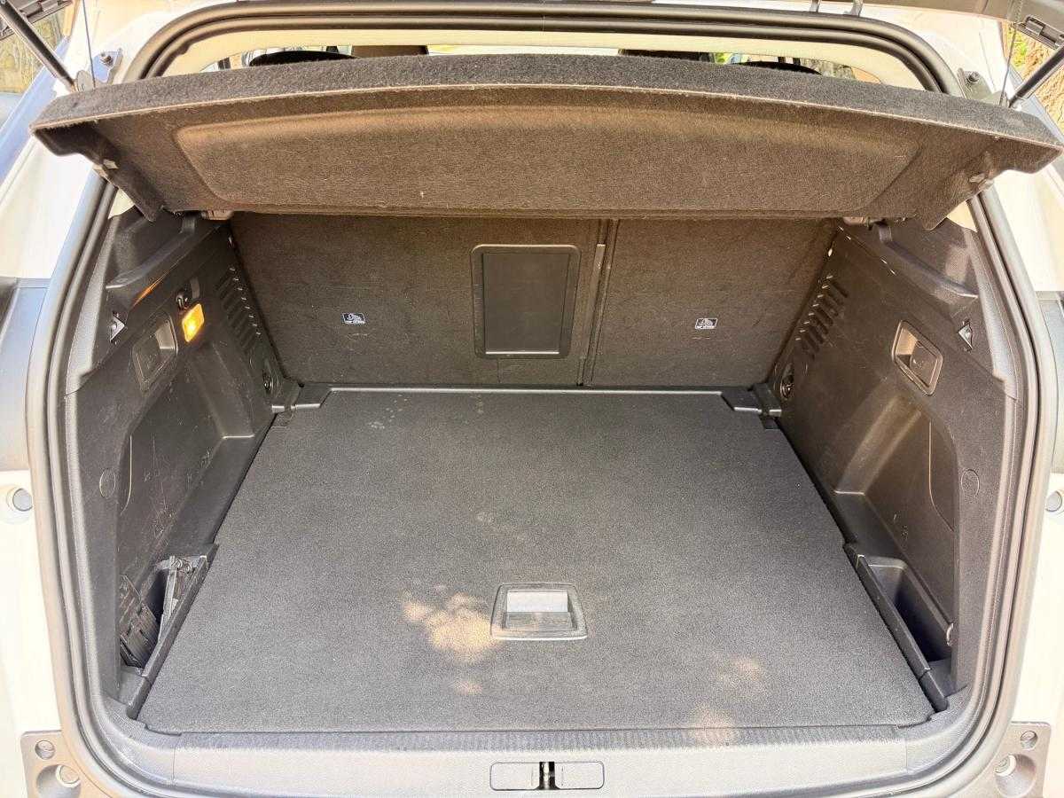 peugeot-3008-2018-diesel-1560cc
