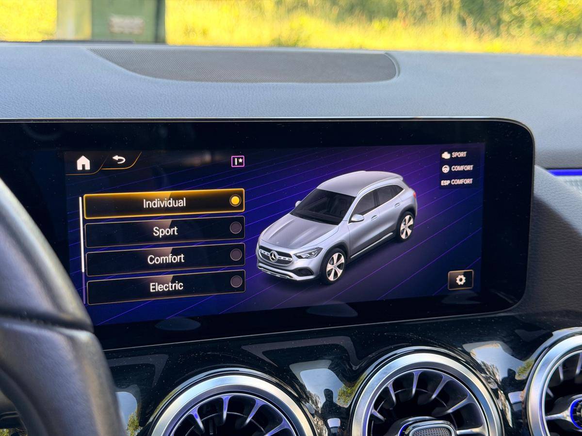 mercedes-benz-gla-2022-hibrido-a-gasolina-1332cc