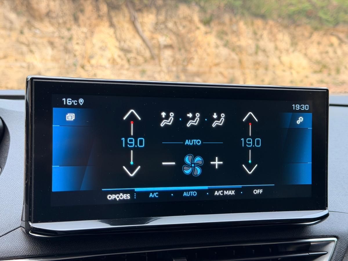 peugeot-3008-2022-diesel-1499cc