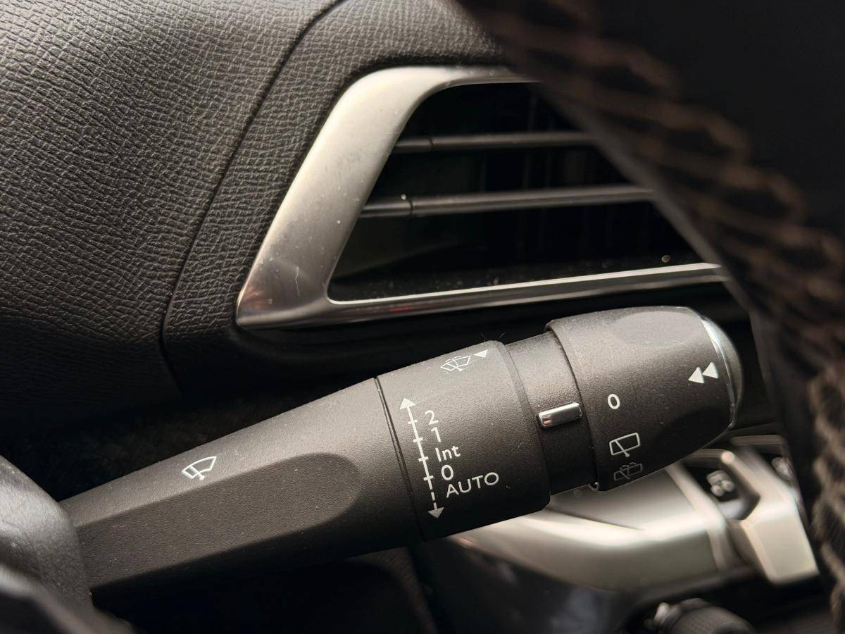 peugeot-3008-2022-diesel-1499cc
