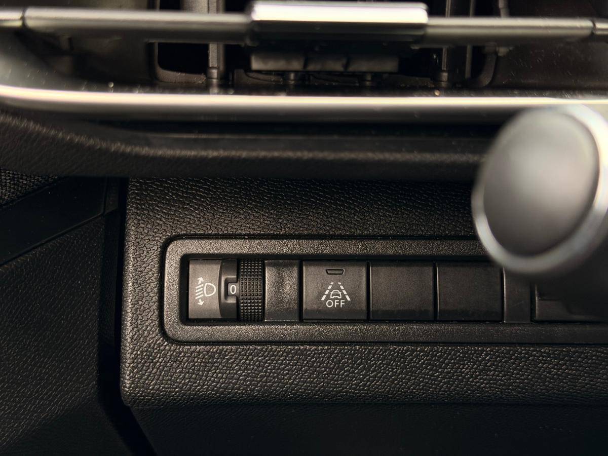 peugeot-3008-2022-diesel-1499cc