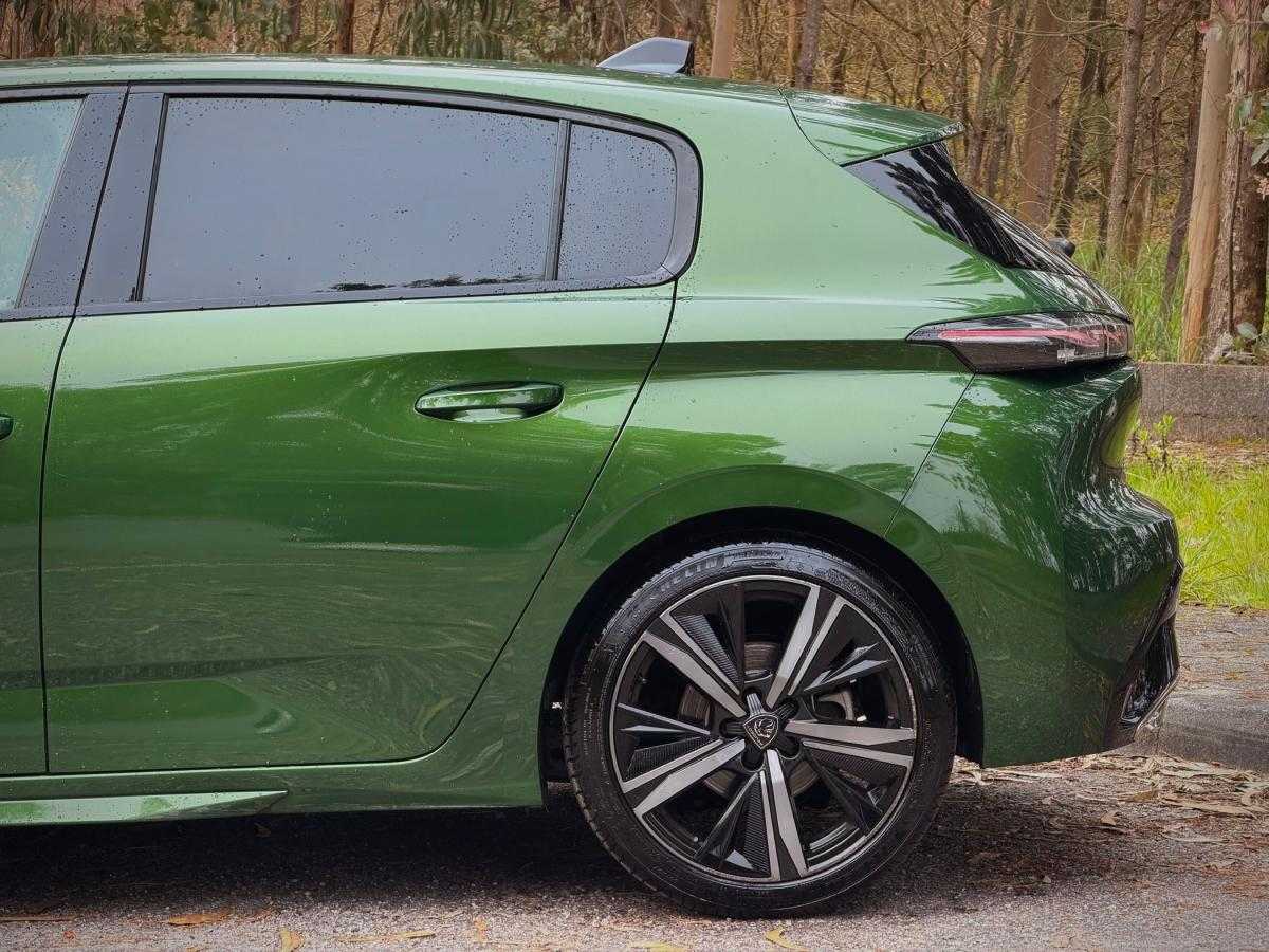 peugeot-308-2022-gasolina-1199cc