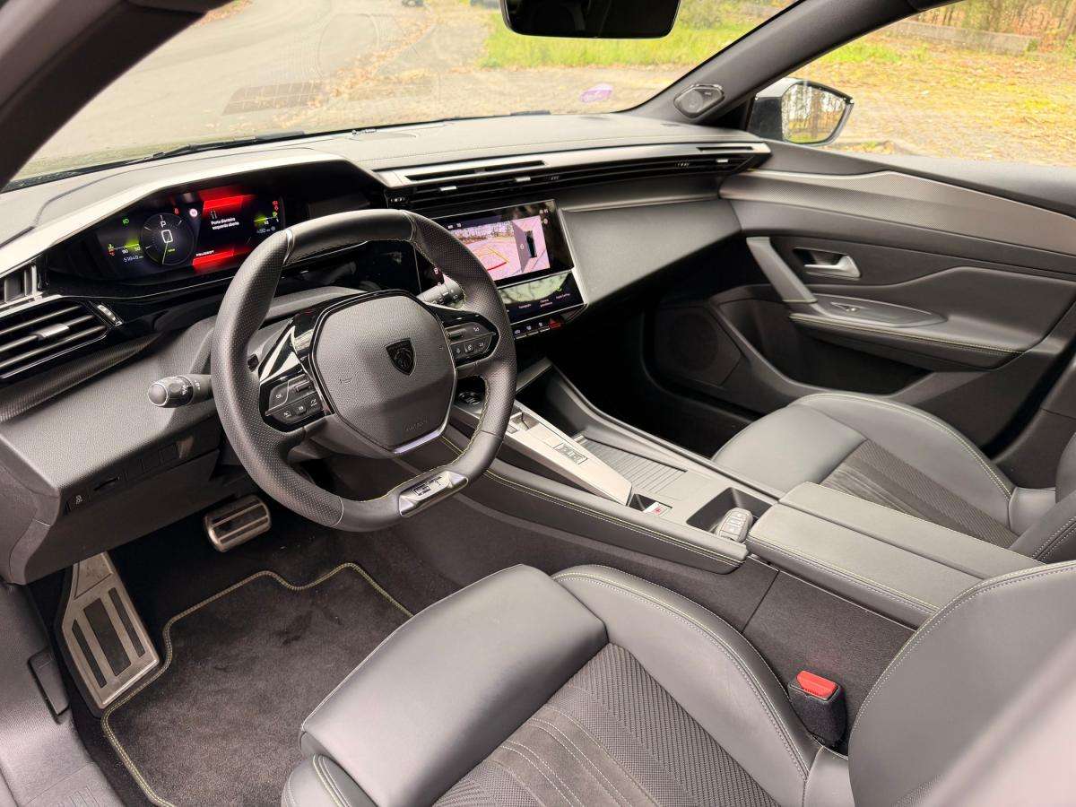 peugeot-308-2022-gasolina-1199cc
