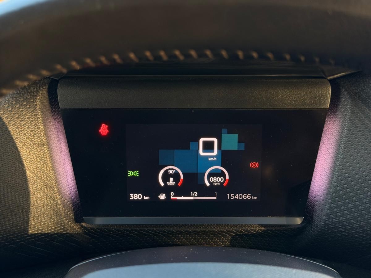 citroen-c4-2022-diesel-1499cc