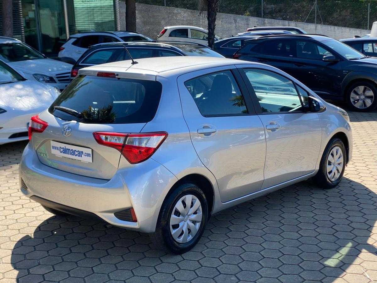 toyota-yaris-2018-gasolina-998cc