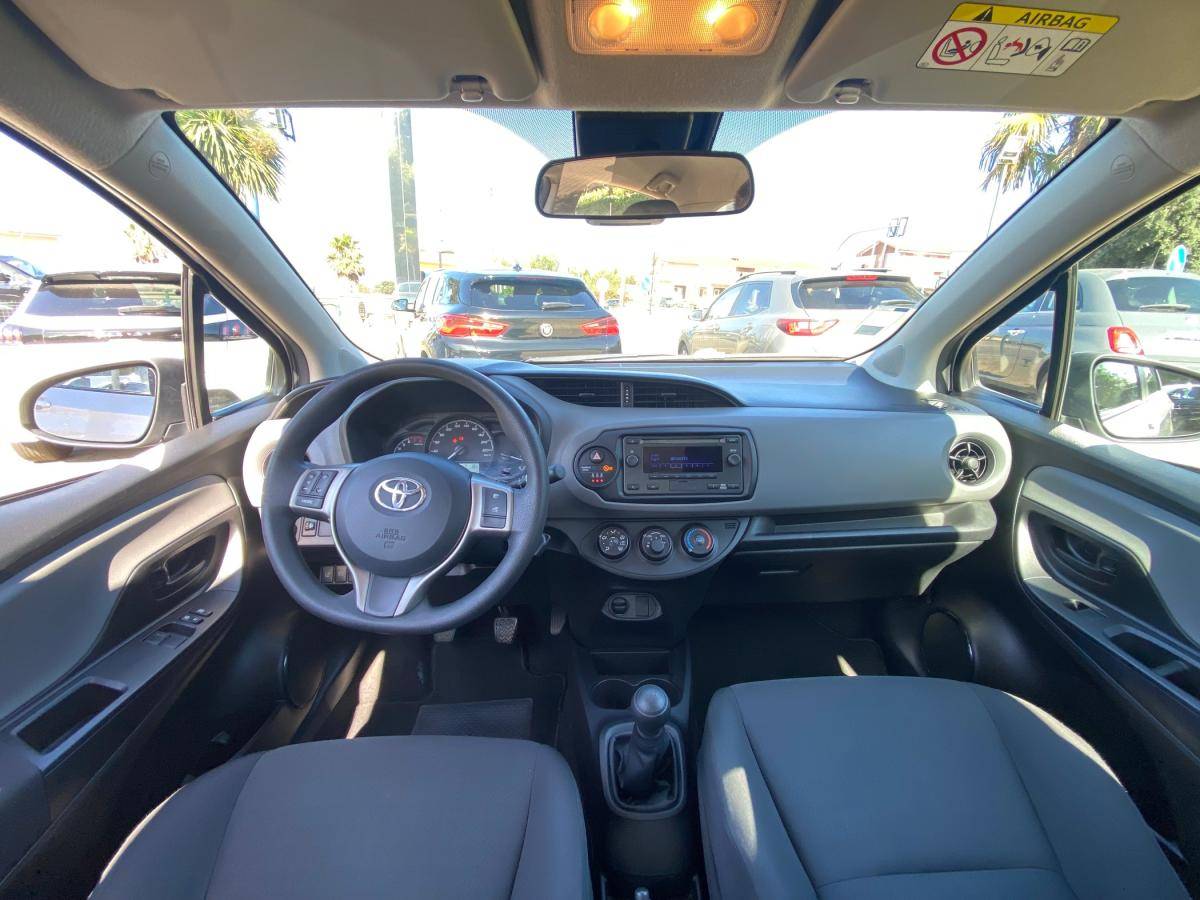 toyota-yaris-2018-gasolina-998cc