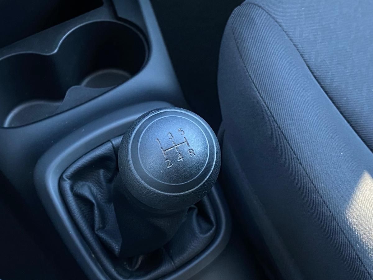 toyota-yaris-2018-gasolina-998cc
