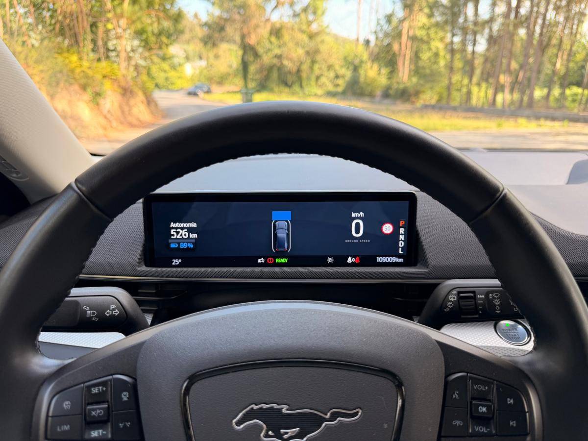 ford-mustang-2022-eletrico-0cc