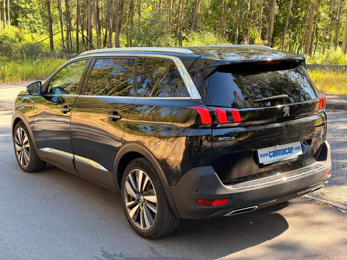 peugeot-5008-2018-diesel-1499cc