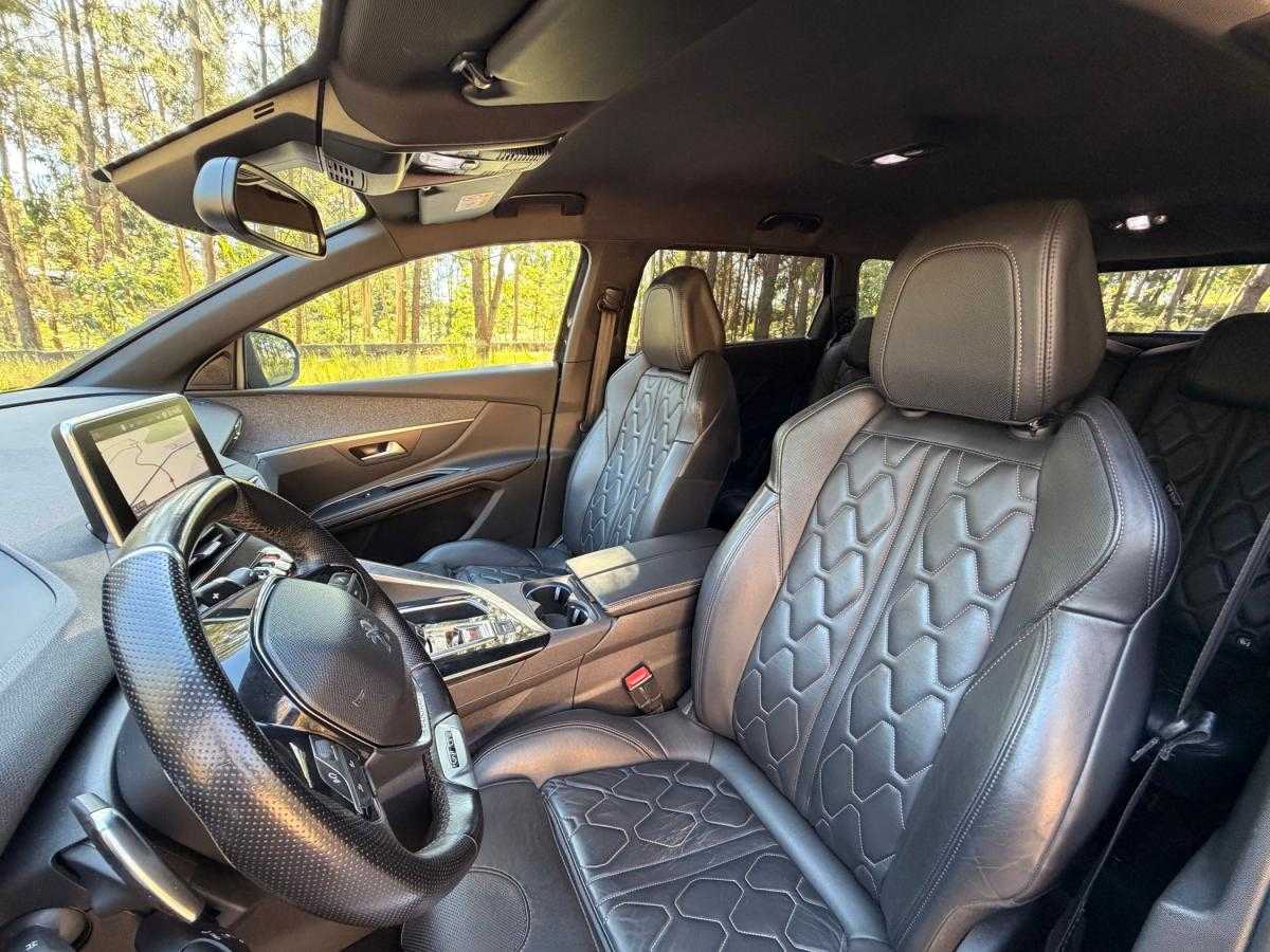 peugeot-5008-2018-diesel-1499cc