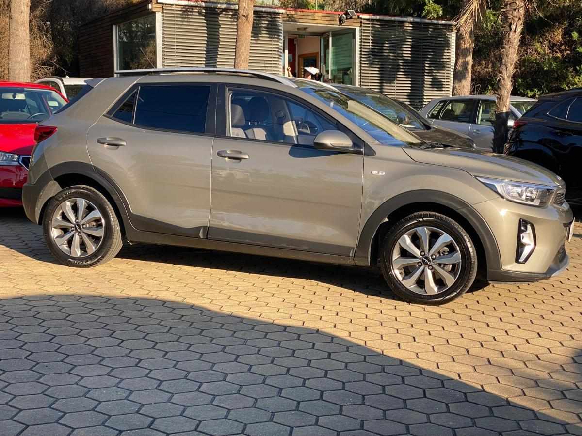 kia-stonic-2022-gasolina-1197cc