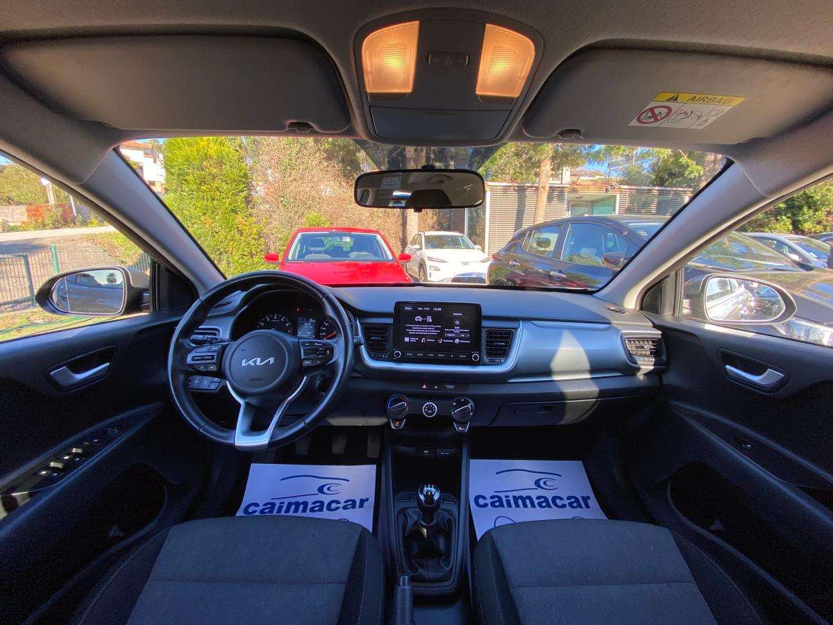 kia-stonic-2022-gasolina-1197cc