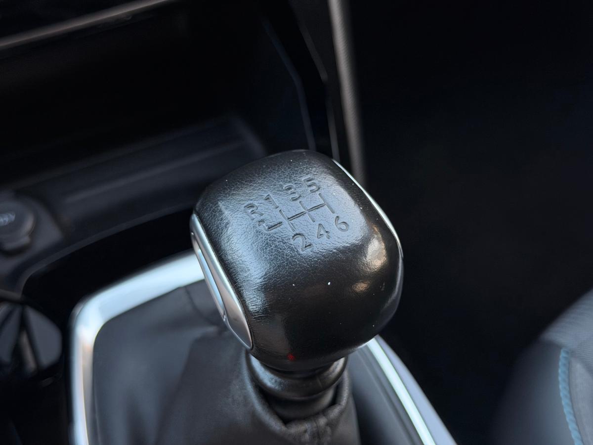 peugeot-2008-2021-diesel-1499cc