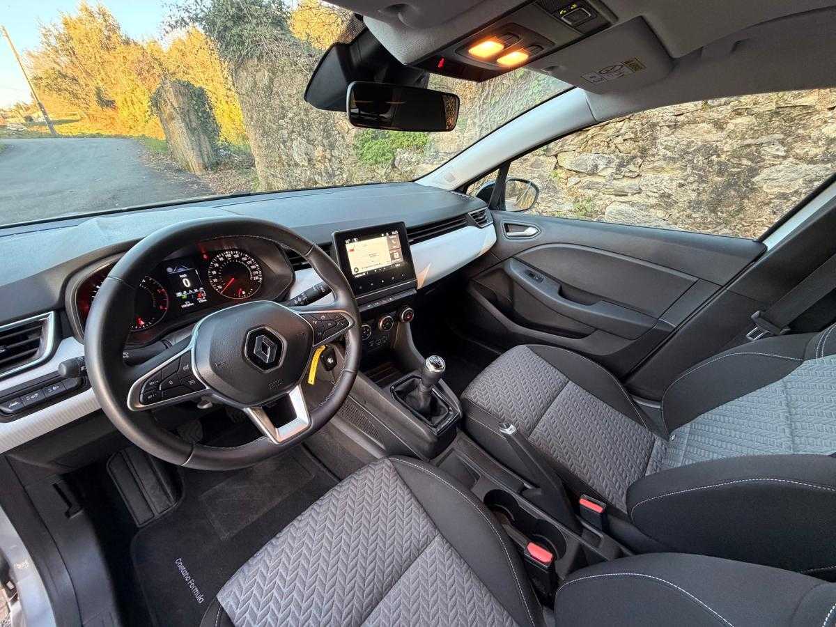 renault-clio-2023-diesel-1461cc