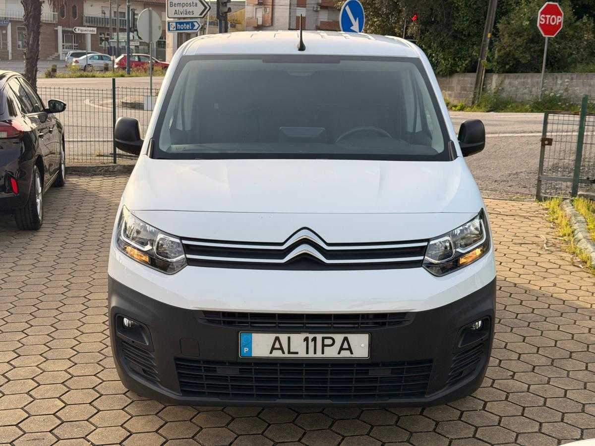 citroen-berlingo-2021-diesel-1499cc