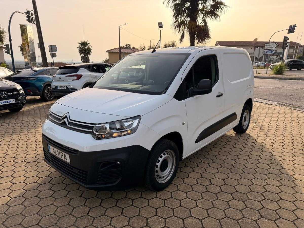 citroen-berlingo-2021-diesel-1499cc