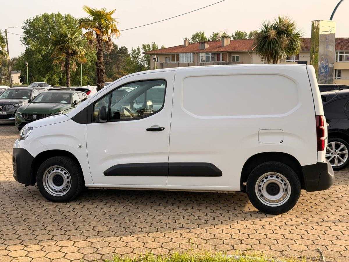 citroen-berlingo-2021-diesel-1499cc