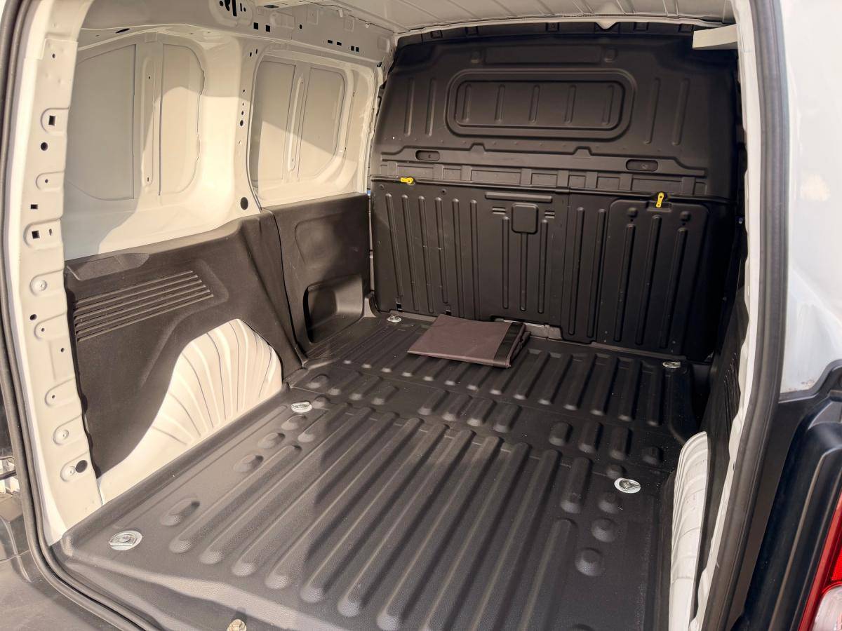citroen-berlingo-2021-diesel-1499cc