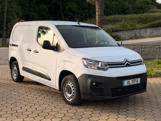 citroen-berlingo-2021-diesel-1499cc